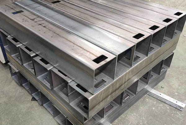 湖北大口径无缝方管